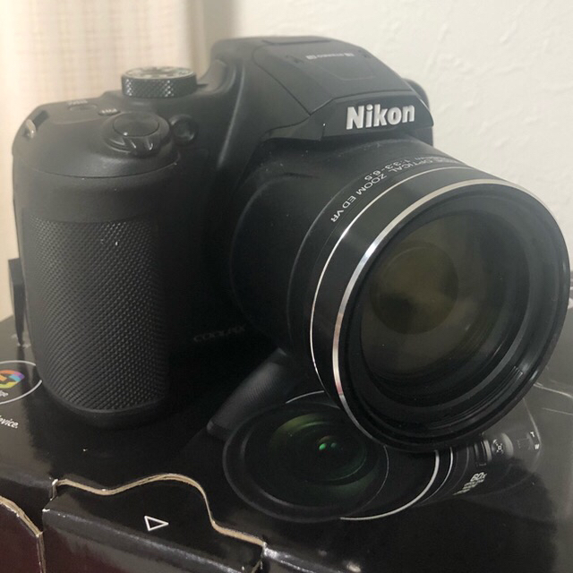 Nikon coolpix b700 値下げ交渉ありです。
