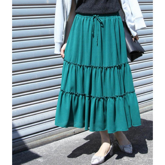rps(アルピーエス)のrps エステル楊柳ティアードロングスカート レディースのスカート(ロングスカート)の商品写真