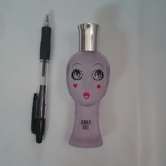 ANNA SUI(アナスイ)のANNA SUI 50ml空き瓶です コスメ/美容の香水(香水(女性用))の商品写真