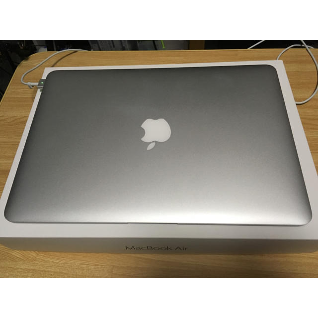 PC/タブレット美品 MacBook Air 13 128GB MMGF2J/A 2016モデル