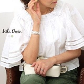 ミラオーウェン(Mila Owen)の Mila Owen 新品 オフショルトップス  ホワイト size FREE(シャツ/ブラウス(半袖/袖なし))