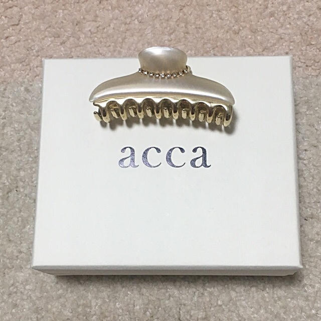 【新品未使用】acca ヘアクリップ