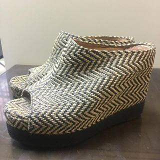 ジェフリーキャンベル(JEFFREY CAMPBELL)のジェフリーキャンベルウェッジソールサンダル(サンダル)