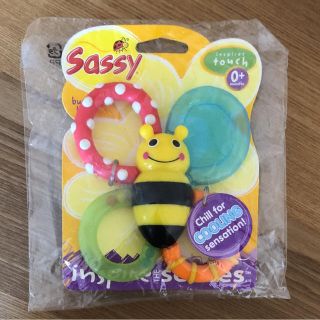 サッシー(Sassy)の[sassy]おもちゃ 新品未使用(がらがら/ラトル)