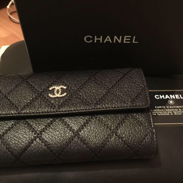 CHANEL - Rie