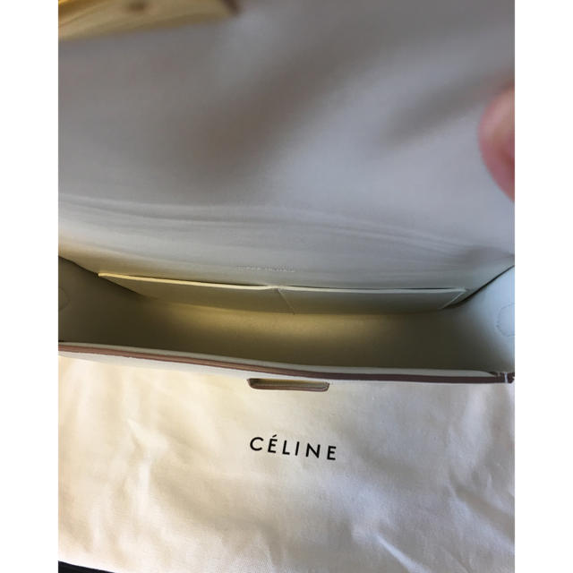 celine(セリーヌ)の新品同様❤セリーヌ トロッター コンパクト 白✨ ラゲージ 財布 レディースのバッグ(ショルダーバッグ)の商品写真