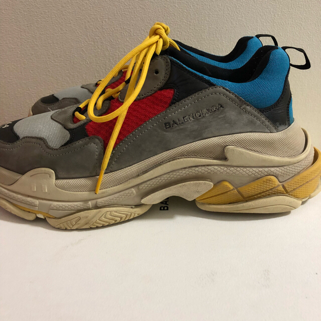 Balenciaga(バレンシアガ)の【最終値下げ】balenciaga triple s 44 メンズの靴/シューズ(スニーカー)の商品写真