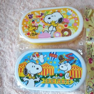 スヌーピー(SNOOPY)の専用☆スヌーピー弁当箱2つ☆(弁当用品)