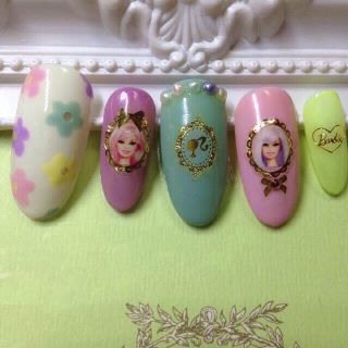 Barbie - Barbie Nail