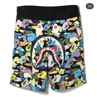 アベイシングエイプ(A BATHING APE)の送料込sizeL abathingape shark SWEAT SHORTS(ショートパンツ)