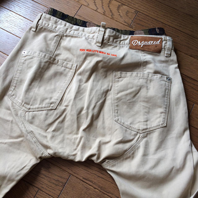 DSQUARED2(ディースクエアード)のDSQUARED パンツ メンズのパンツ(チノパン)の商品写真