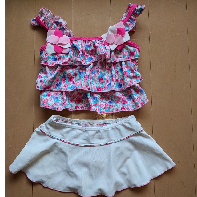 女児水着　100 キッズ/ベビー/マタニティのキッズ服女の子用(90cm~)(水着)の商品写真