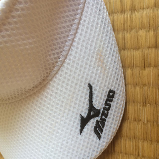 MIZUNO(ミズノ)のミズノ テニス用サンバイザー スポーツ/アウトドアのテニス(ウェア)の商品写真