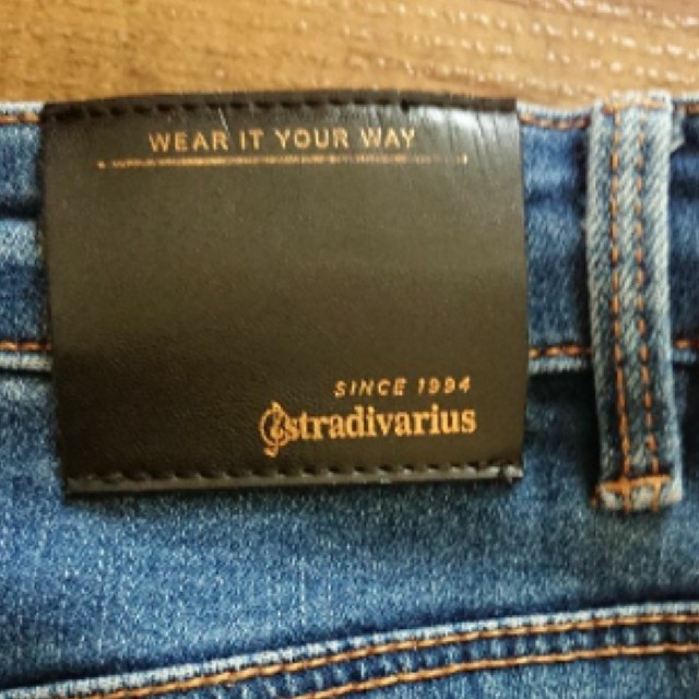 ZARA(ザラ)のstradivarius デニム スキニー レディースのパンツ(デニム/ジーンズ)の商品写真