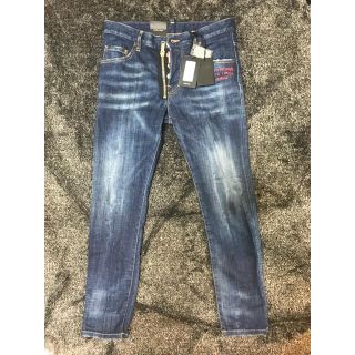 DSQUARED2 - ディースクエアード2 フロントジップ スケーター