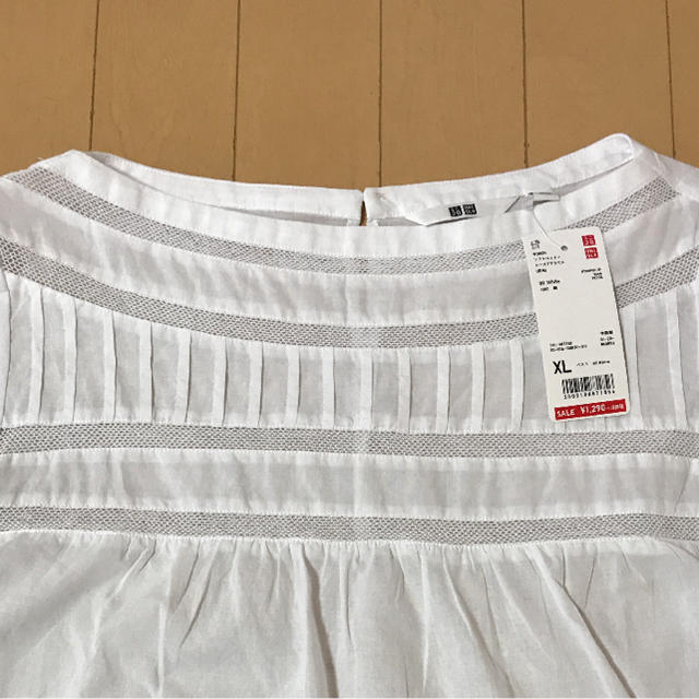 UNIQLO(ユニクロ)のユニクロ レースTブラウス  XL レディースのトップス(シャツ/ブラウス(長袖/七分))の商品写真