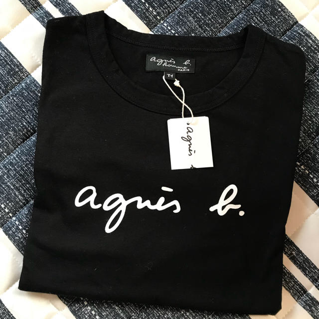 agnes b.(アニエスベー)の♡未使用品 タグ付き アニエスベーメンズTシャツ♡ メンズのトップス(Tシャツ/カットソー(半袖/袖なし))の商品写真