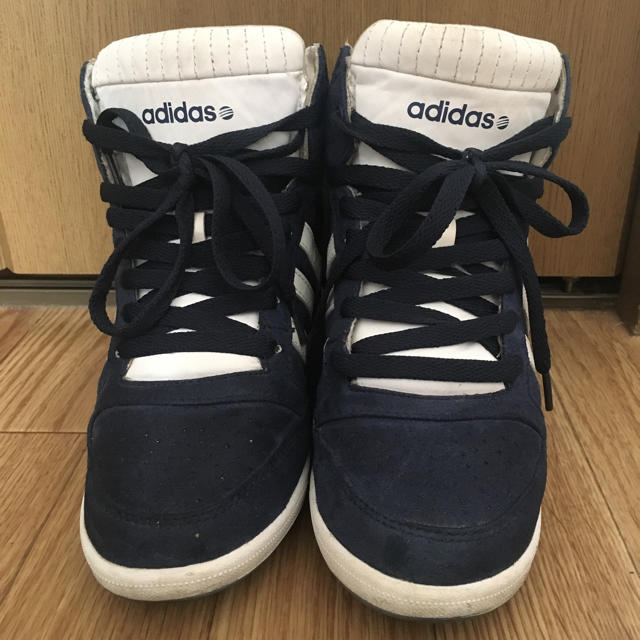 adidas(アディダス)のadidas インソール ハイカット スニーカー ネイビー 24.5cm レディースの靴/シューズ(スニーカー)の商品写真