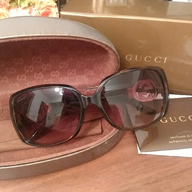 Gucci(グッチ)のGUCCI♥サングラス レディースのファッション小物(サングラス/メガネ)の商品写真