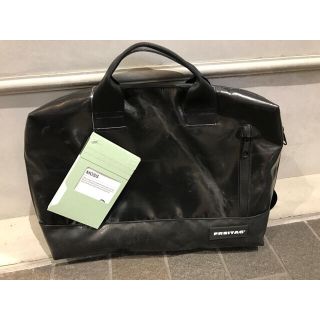 フライターグ(FREITAG)のFREITAG  F301  MOSS   オールブラック(メッセンジャーバッグ)