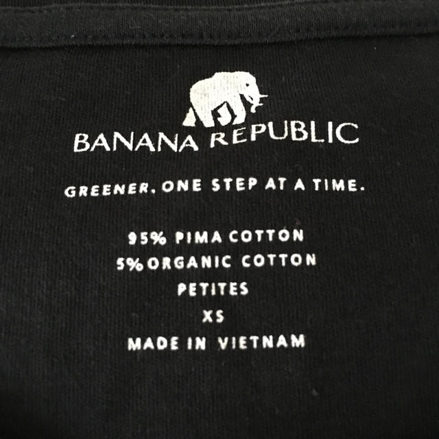 Banana Republic(バナナリパブリック)のバナナリパブリック 黒 カットソー レディースのトップス(カットソー(半袖/袖なし))の商品写真