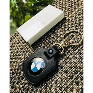 ビーエムダブリュー(BMW)のBMW 新品 純正 キーホルダー 二個(車外アクセサリ)