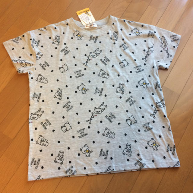 サンリオ(サンリオ)のリラックマ 総柄Tシャツ ♡ レディースのトップス(Tシャツ(半袖/袖なし))の商品写真