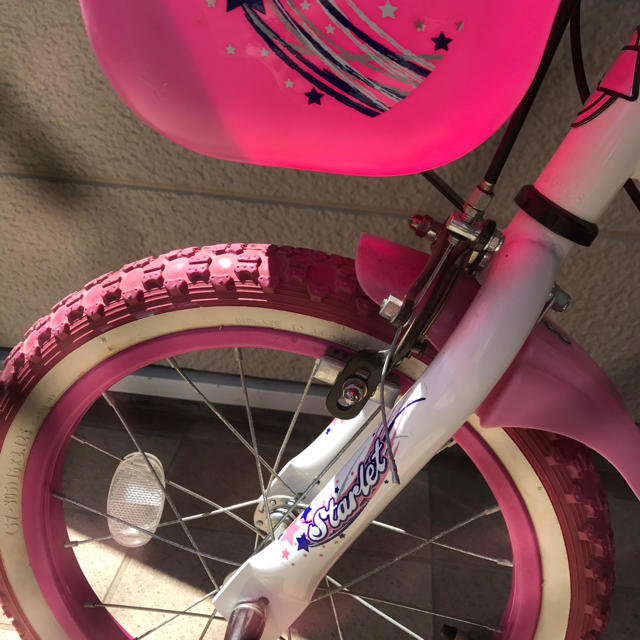 ゆかちゃん様専用です 自転車16インチ スポーツ/アウトドアの自転車(自転車本体)の商品写真