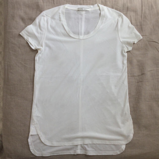 ESTNATION(エストネーション)のBEIGE. ベイジ Tシャツ ホワイト  レディースのトップス(カットソー(半袖/袖なし))の商品写真