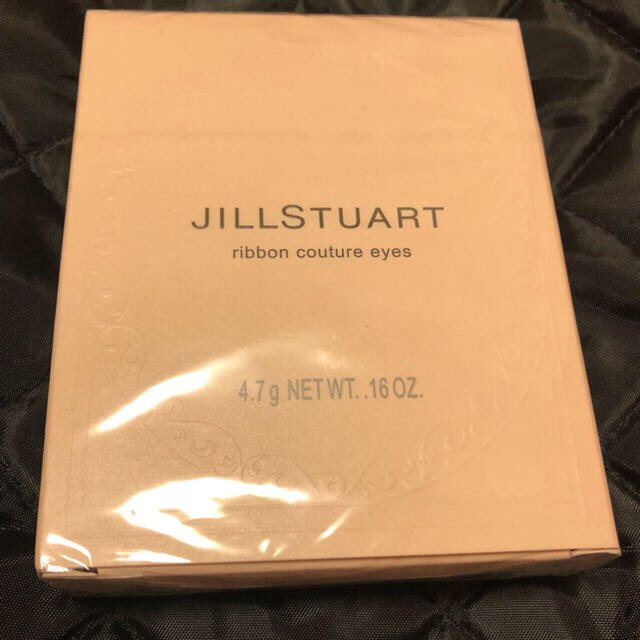 JILLSTUART(ジルスチュアート)の新品、未使用 ジルスチュアート リボンクチュールアイズ 19 コスメ/美容のベースメイク/化粧品(アイシャドウ)の商品写真