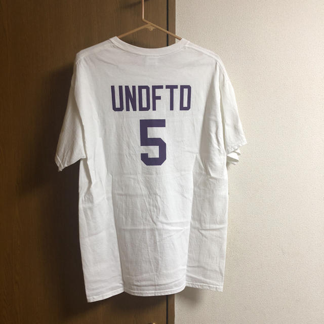 UNDEFEATED(アンディフィーテッド)のUNDEFEATED 東京 region tee tシャツ メンズのトップス(Tシャツ/カットソー(半袖/袖なし))の商品写真