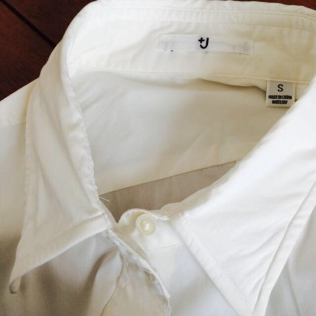 UNIQLO(ユニクロ)の+Jホワイトシャツ レディースのトップス(シャツ/ブラウス(長袖/七分))の商品写真