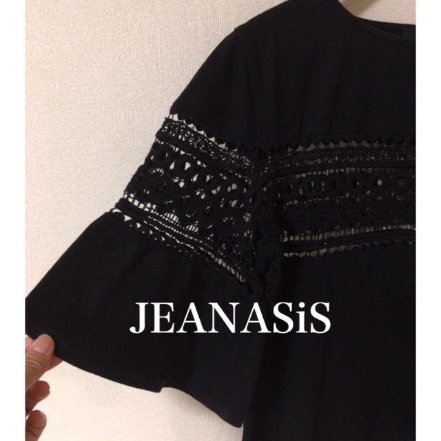 JEANASIS(ジーナシス)のJEANASiS✨クロシェ編み切り替え カットソー レディースのトップス(カットソー(半袖/袖なし))の商品写真