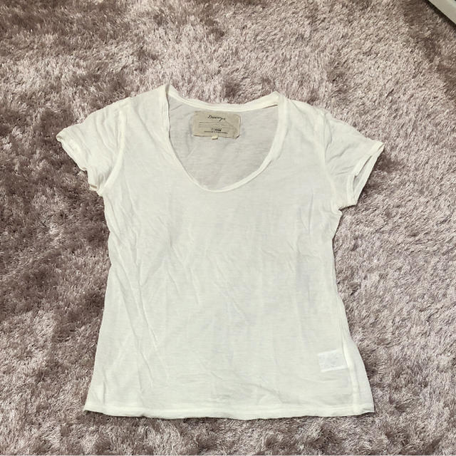 DRWCYS(ドロシーズ)のホワイトTシャツ レディースのトップス(Tシャツ(半袖/袖なし))の商品写真