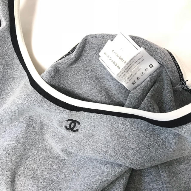 CHANEL(シャネル)のCHANEL シャネル★ほぼ新品 ココマーク タンクトップ ストレッチ レディースのトップス(Tシャツ(半袖/袖なし))の商品写真