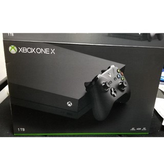エックスボックス(Xbox)のXBOX ONE X 美品中古 縦置きスタンドとゲームソフト１本おまけ(家庭用ゲーム機本体)