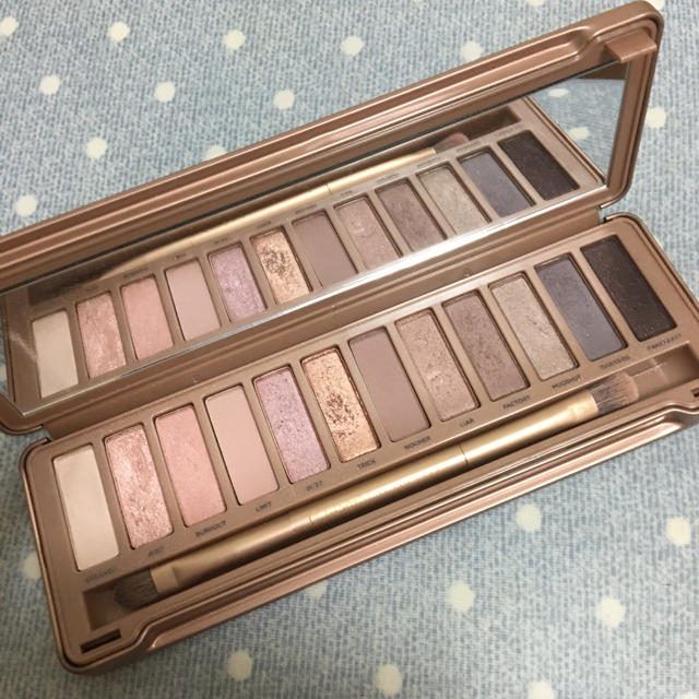 Urban Decay(アーバンディケイ)のNaked3 Urban Decay アーバンディケイ 美品 日本未発売 コスメ/美容のベースメイク/化粧品(アイシャドウ)の商品写真