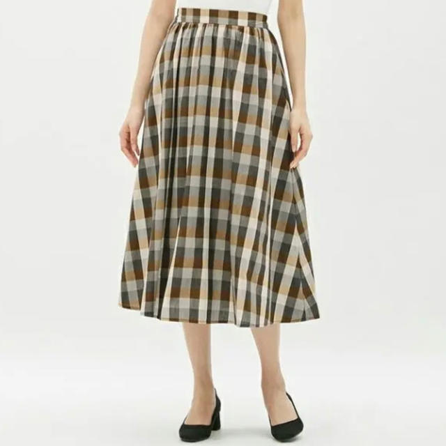 GU(ジーユー)のgu チェックスカート レディースのスカート(ロングスカート)の商品写真