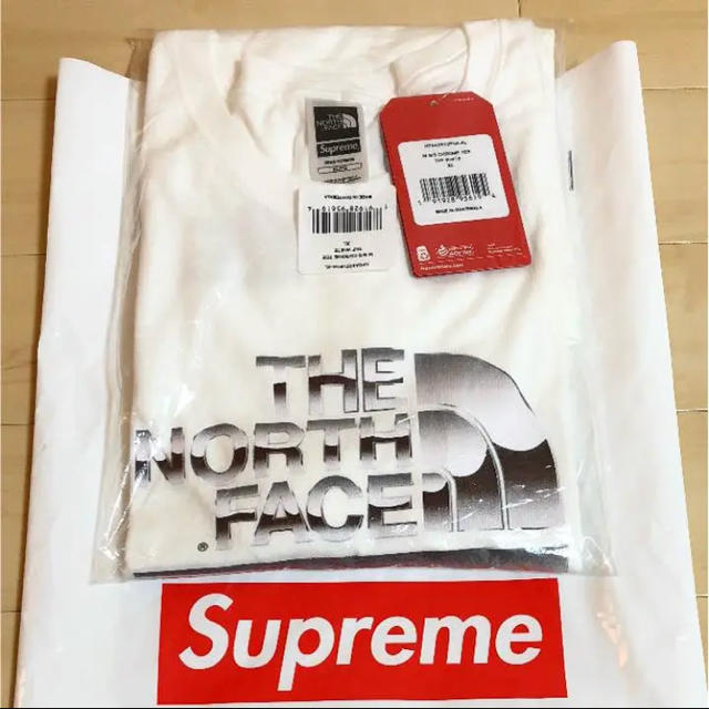 Tシャツ/カットソー(半袖/袖なし)XLサイズ Supreme North Face Tee 新品