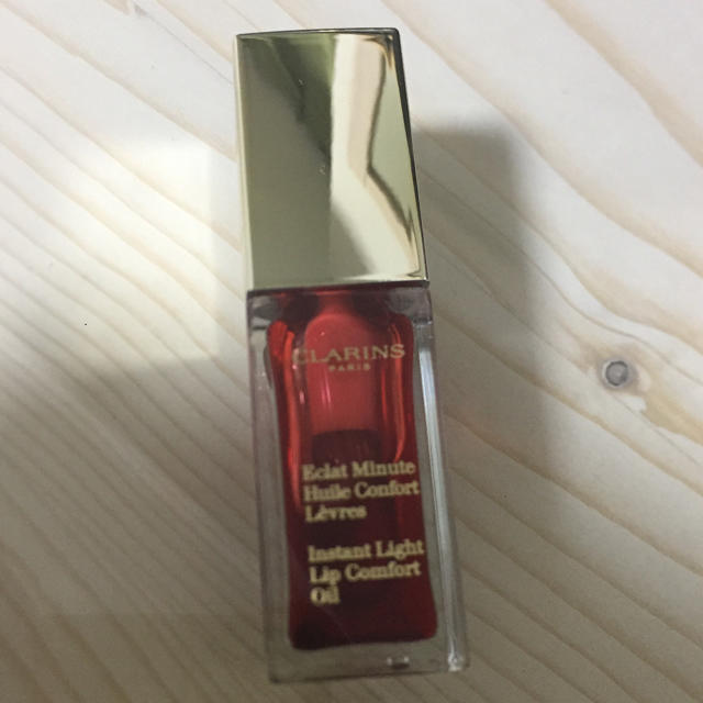 CLARINS(クラランス)のクラランス リップケアオイル 人気色 03 コスメ/美容のスキンケア/基礎化粧品(リップケア/リップクリーム)の商品写真