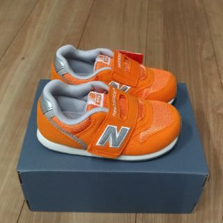 ニューバランス(New Balance)の箱なし　ニューバランス ベビー スニーカー
16.0cm オレンジ(スニーカー)