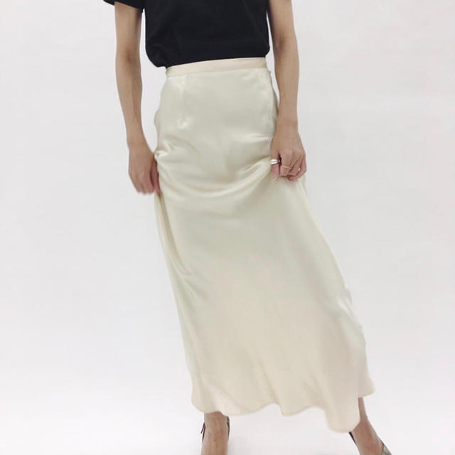 スカートeditforlulu satin skirt