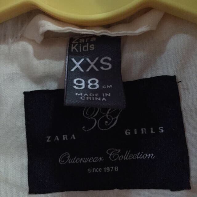 ZARA KIDS(ザラキッズ)のおまとめ✴︎ZARA KIDSベスト☺︎ キッズ/ベビー/マタニティのキッズ服女の子用(90cm~)(その他)の商品写真