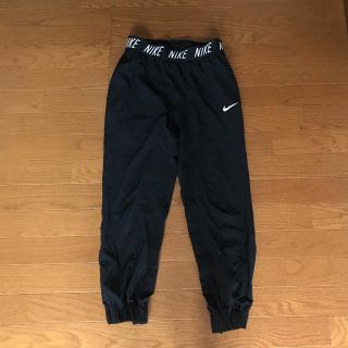 ナイキ(NIKE)のNIKE ドライパンツ(クロップドパンツ)