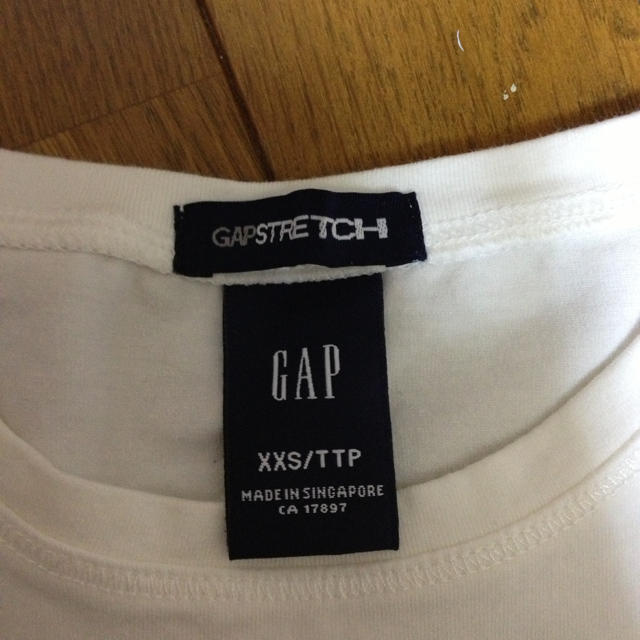 GAP(ギャップ)のGAPＴシャツ レディースのトップス(Tシャツ(半袖/袖なし))の商品写真