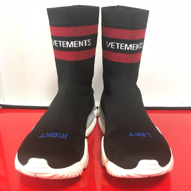 VETEMENTS Reebok socks runner 27 メンズの靴/シューズ(スニーカー)の商品写真