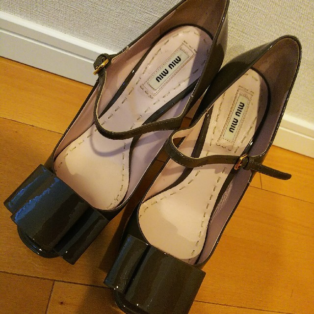 miumiu(ミュウミュウ)の大幅値下げ★美品 miumiu オープントゥパンプス  レディースの靴/シューズ(ハイヒール/パンプス)の商品写真