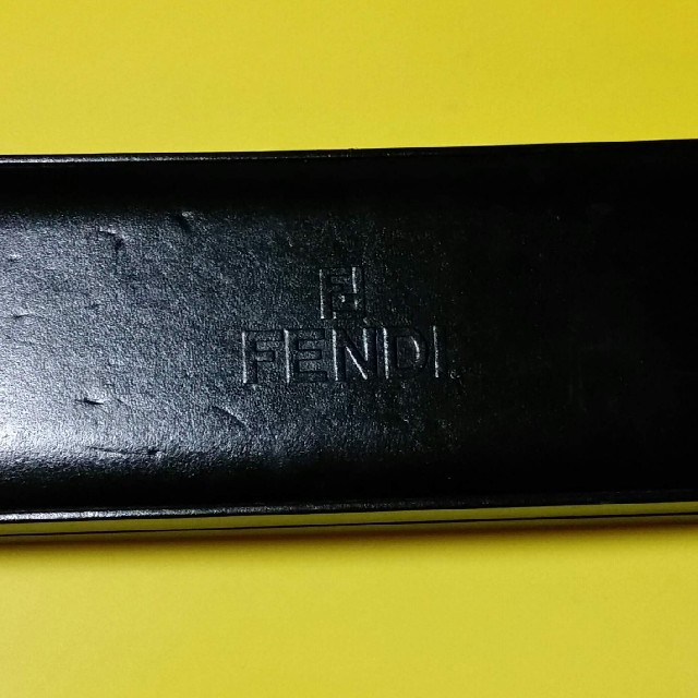 FENDI チェンジベルトクオーツの通販 by oppeちゃん's shop｜フェンディならラクマ - FENDI 在庫お得