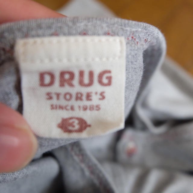 drug store's(ドラッグストアーズ)のDrug store's のロンT  Lサイズ レディースのトップス(Tシャツ(長袖/七分))の商品写真