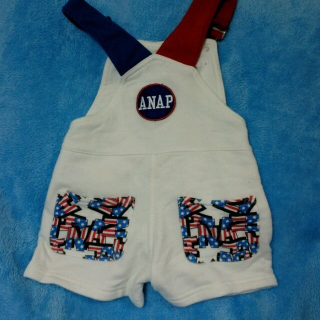 ANAP Kids(アナップキッズ)のANAP Kidsオーバーオール半ズボン キッズ/ベビー/マタニティのキッズ服男の子用(90cm~)(その他)の商品写真